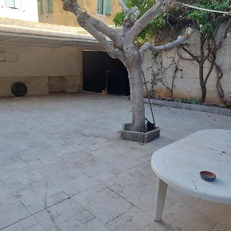 House With Parking * La Ciotat